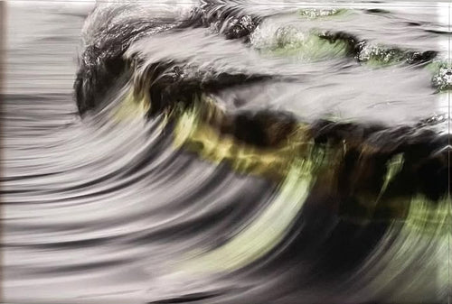 “Silver Wave” photograph